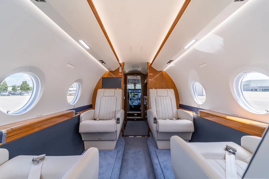 Gulfstream G280 N281HL