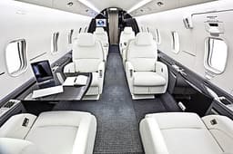 Challenger 300 N286JR