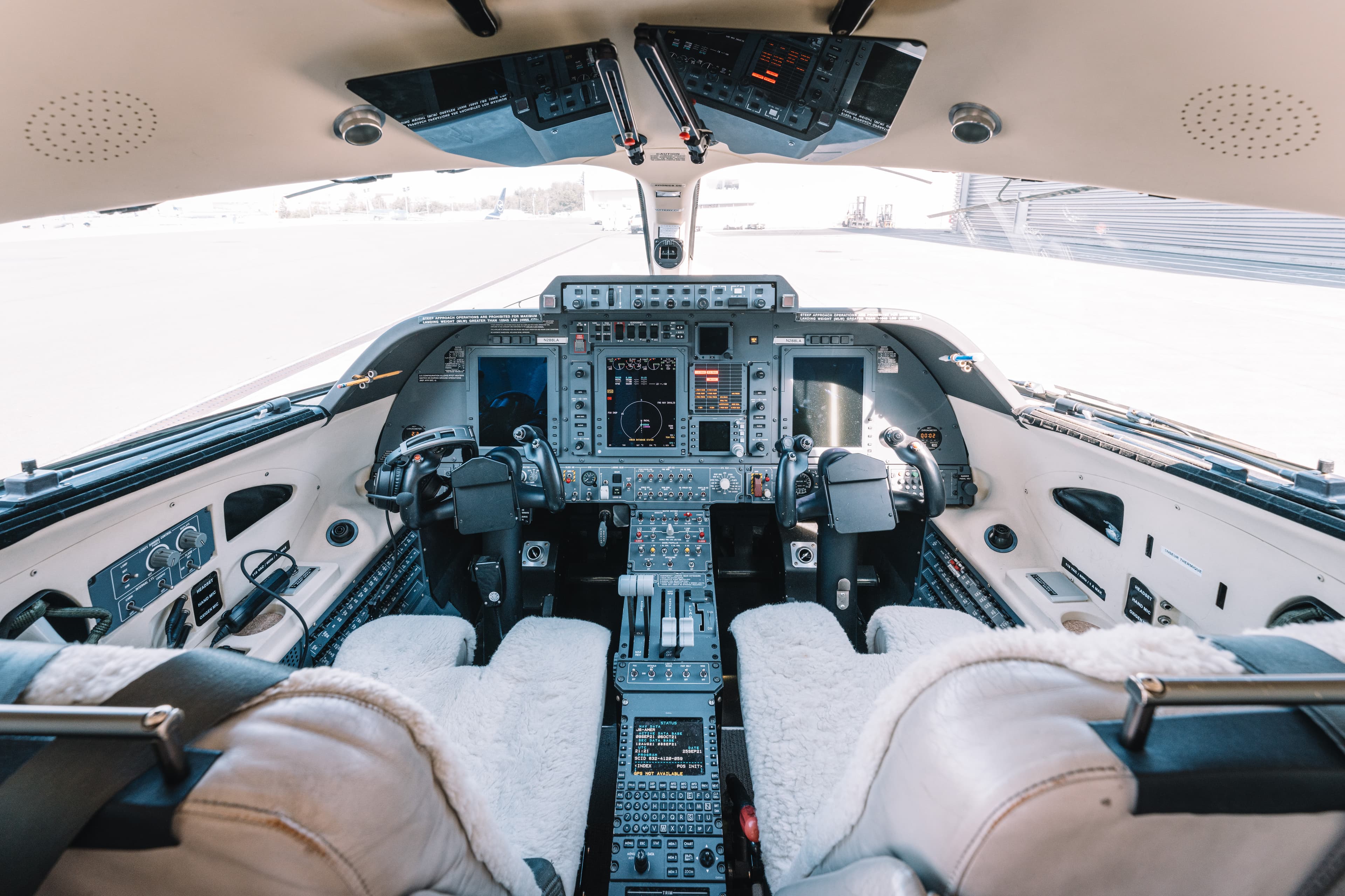 Piaggio Avanti II N288LA