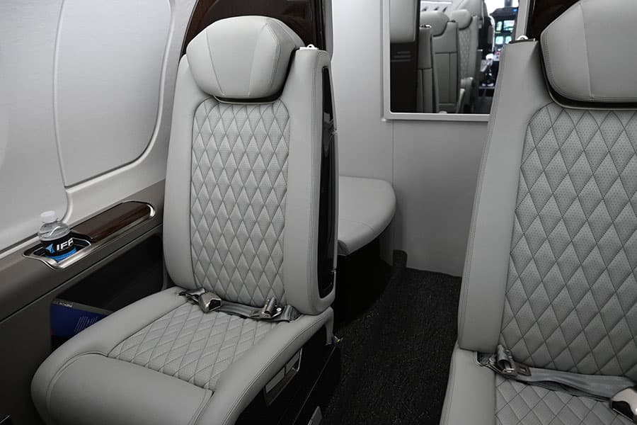 Embraer Phenom 300E N293CK