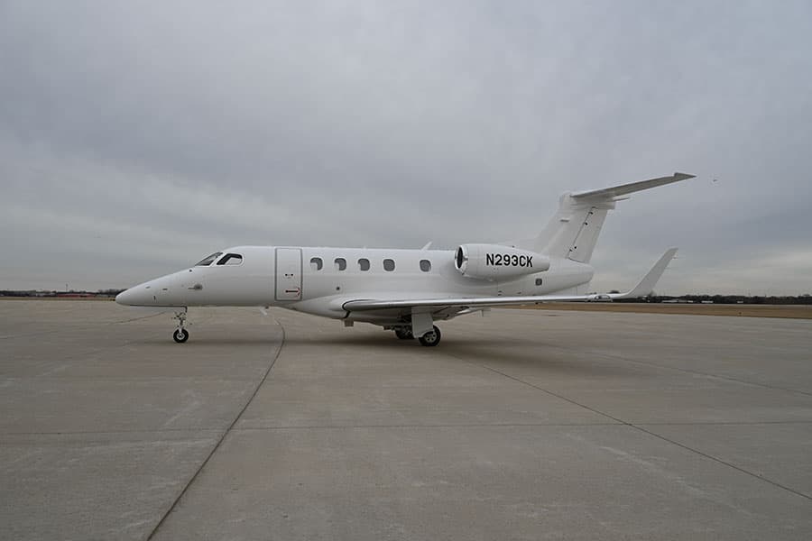Embraer Phenom 300E N293CK