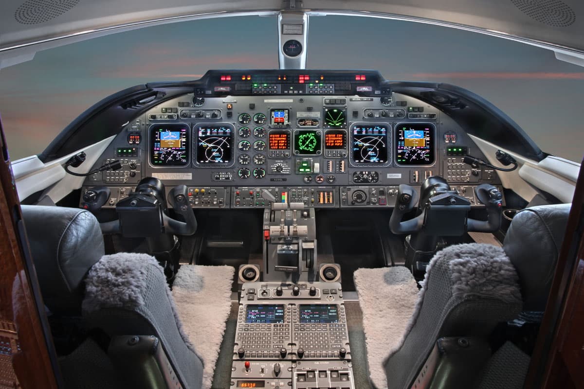 Learjet 60 N296L
