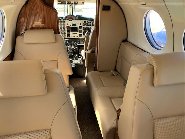 Beechcraft King Air 300 N300CW