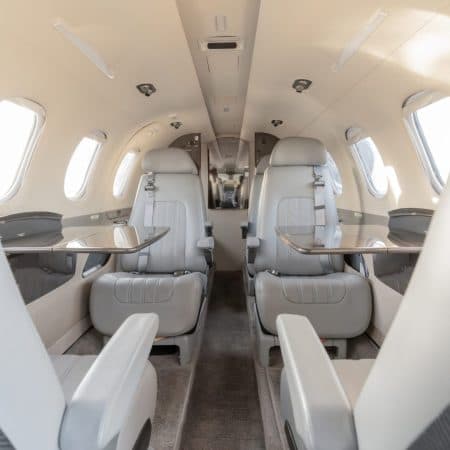 Embraer Phenom 300 N300FL