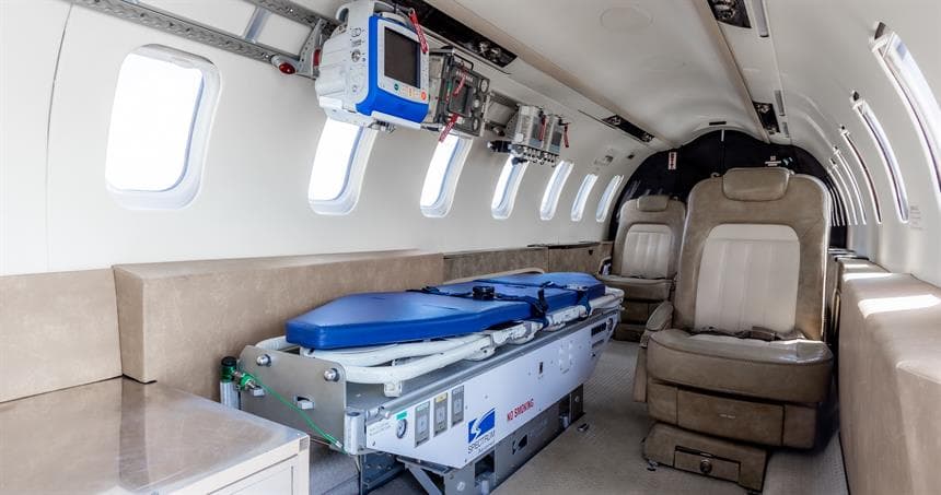 Learjet 45 N302RV