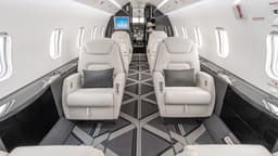 Challenger 300 N303JE