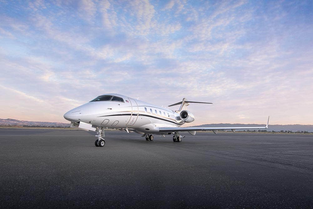 Challenger 300 N304PS