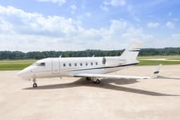 Challenger 605 N305LX