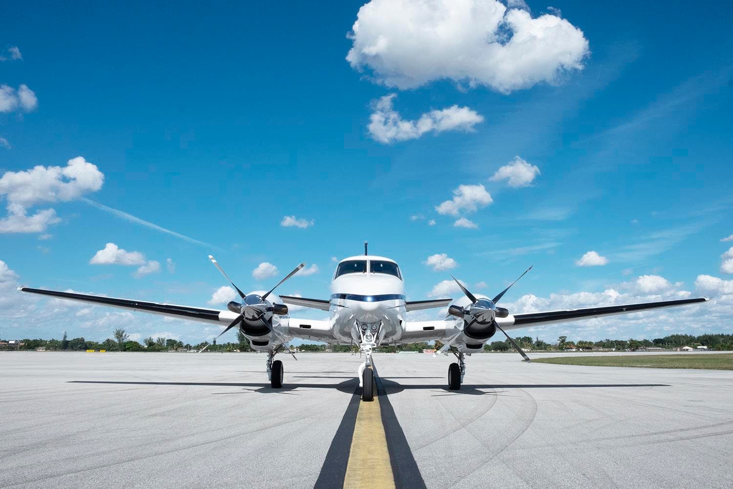 Beechcraft King Air C90A N305ZA