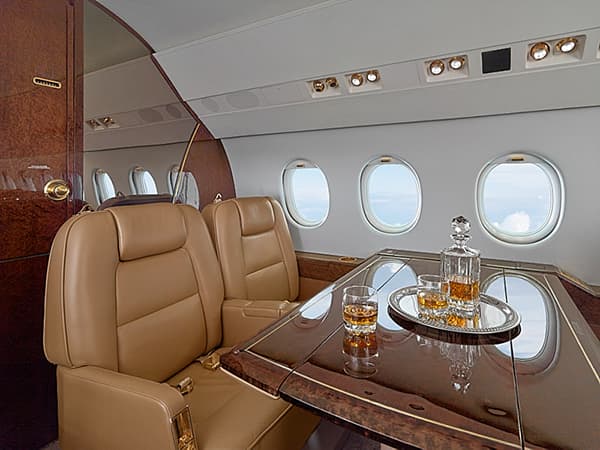 Falcon 2000 N307MD