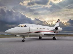 Falcon 2000 N307MD