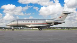 Challenger 300 N308JE