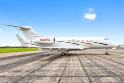 Challenger 300 N310VZ