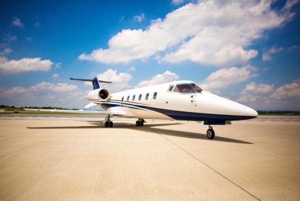 Learjet 60 N317MM