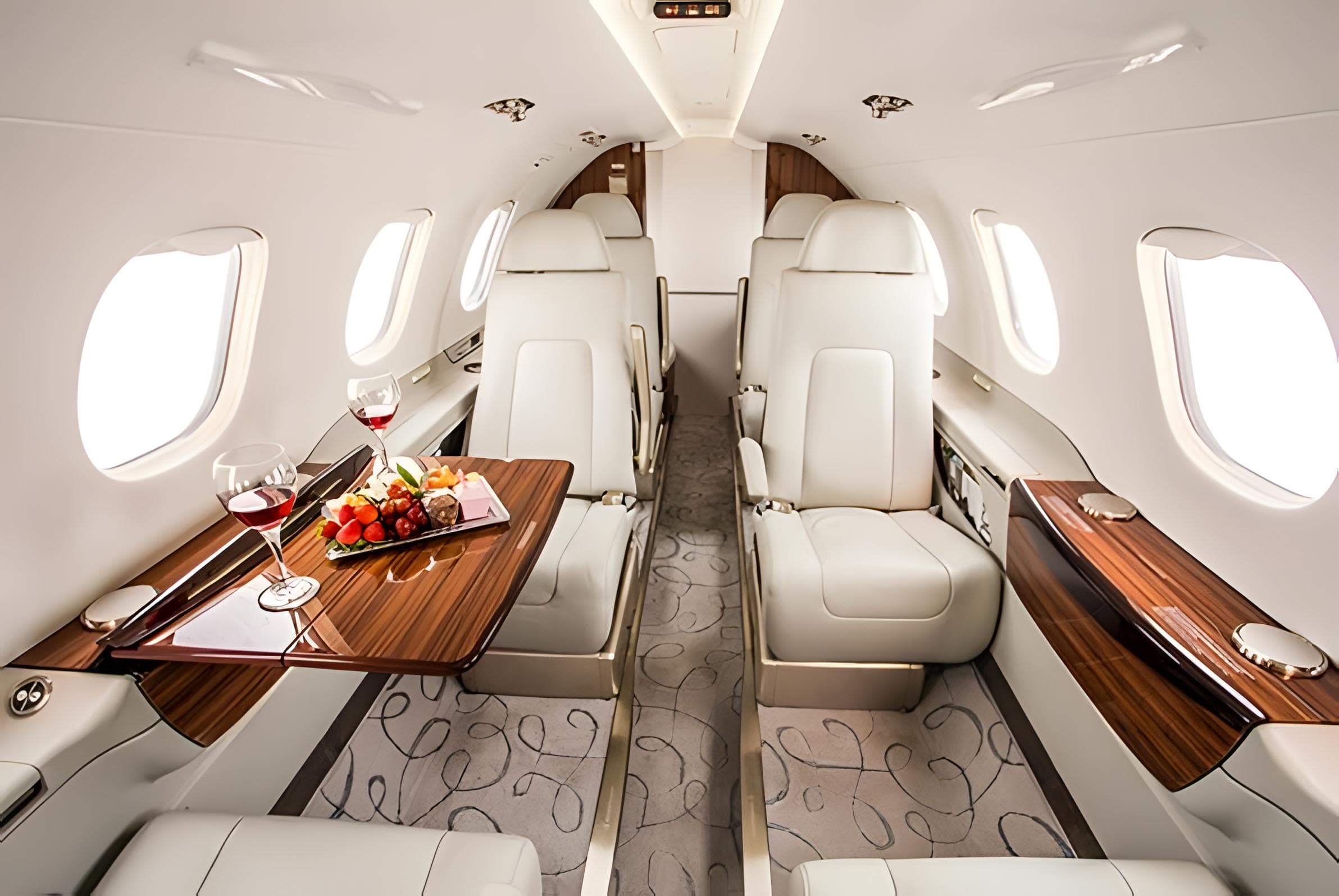 Embraer Phenom 300 N317N
