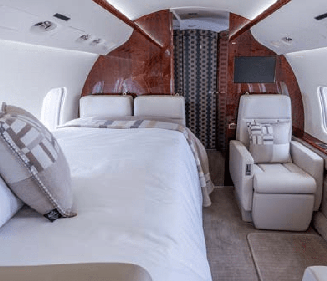 Global Express XRS N319GG