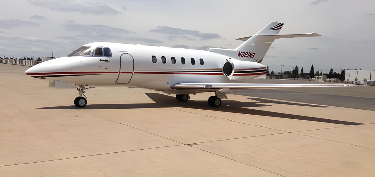 Hawker 800XP N321MS