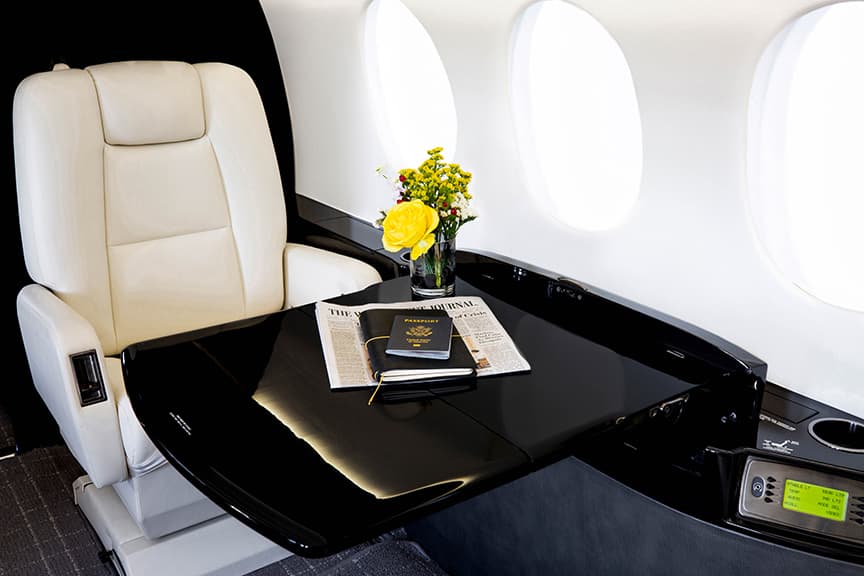 Falcon 2000EX N323SE