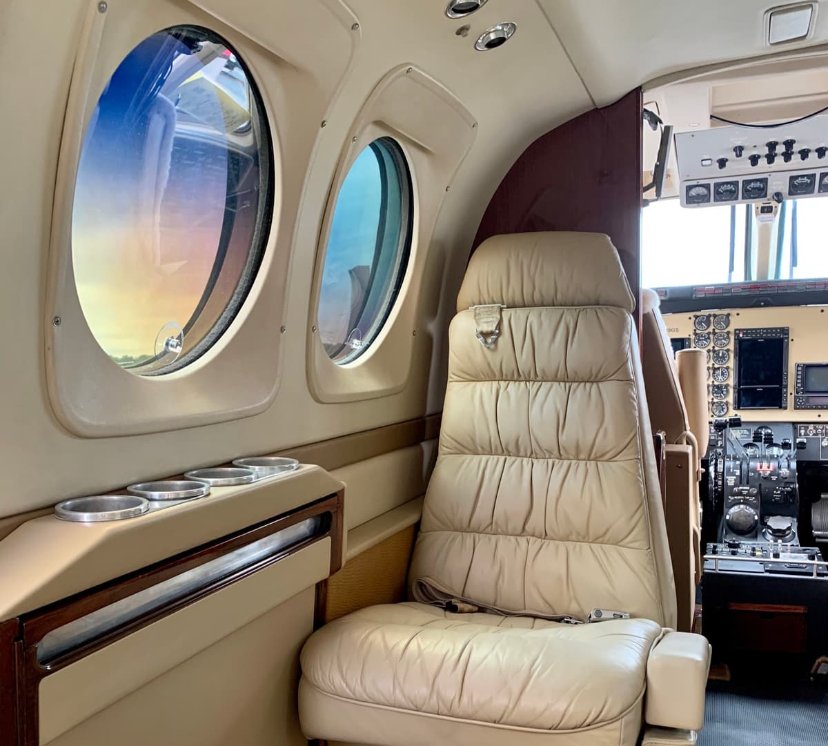 Beechcraft King Air C90A N329GS