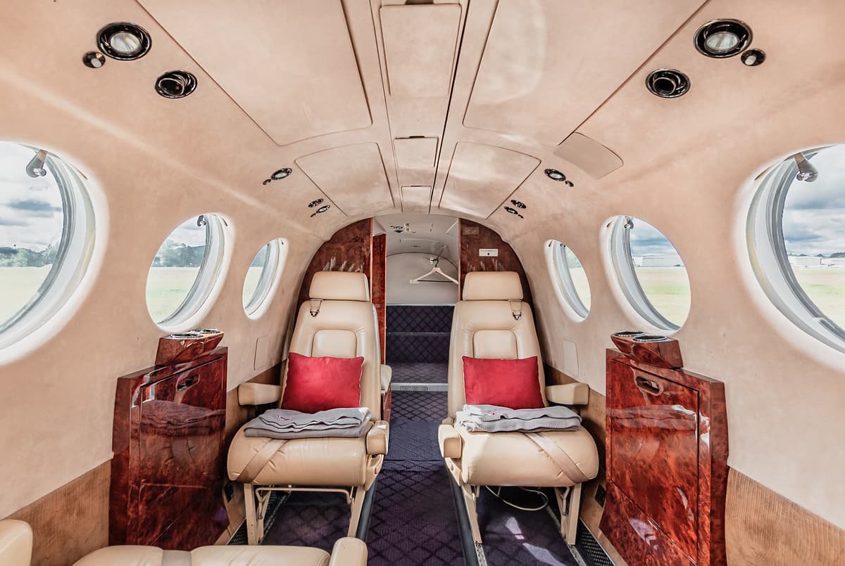 Beechcraft King Air B200GT N332CA