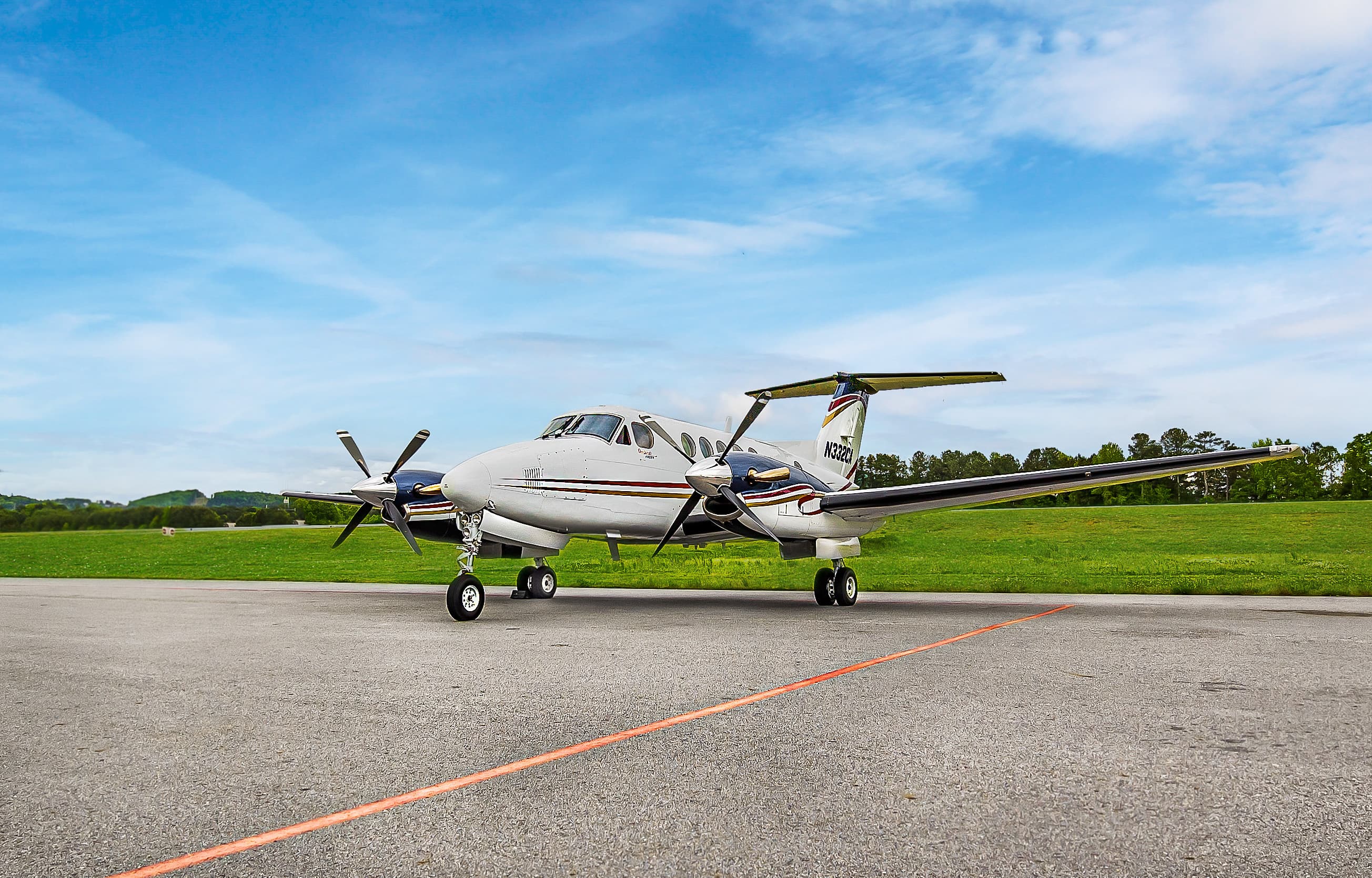 Beechcraft King Air B200GT N332CA