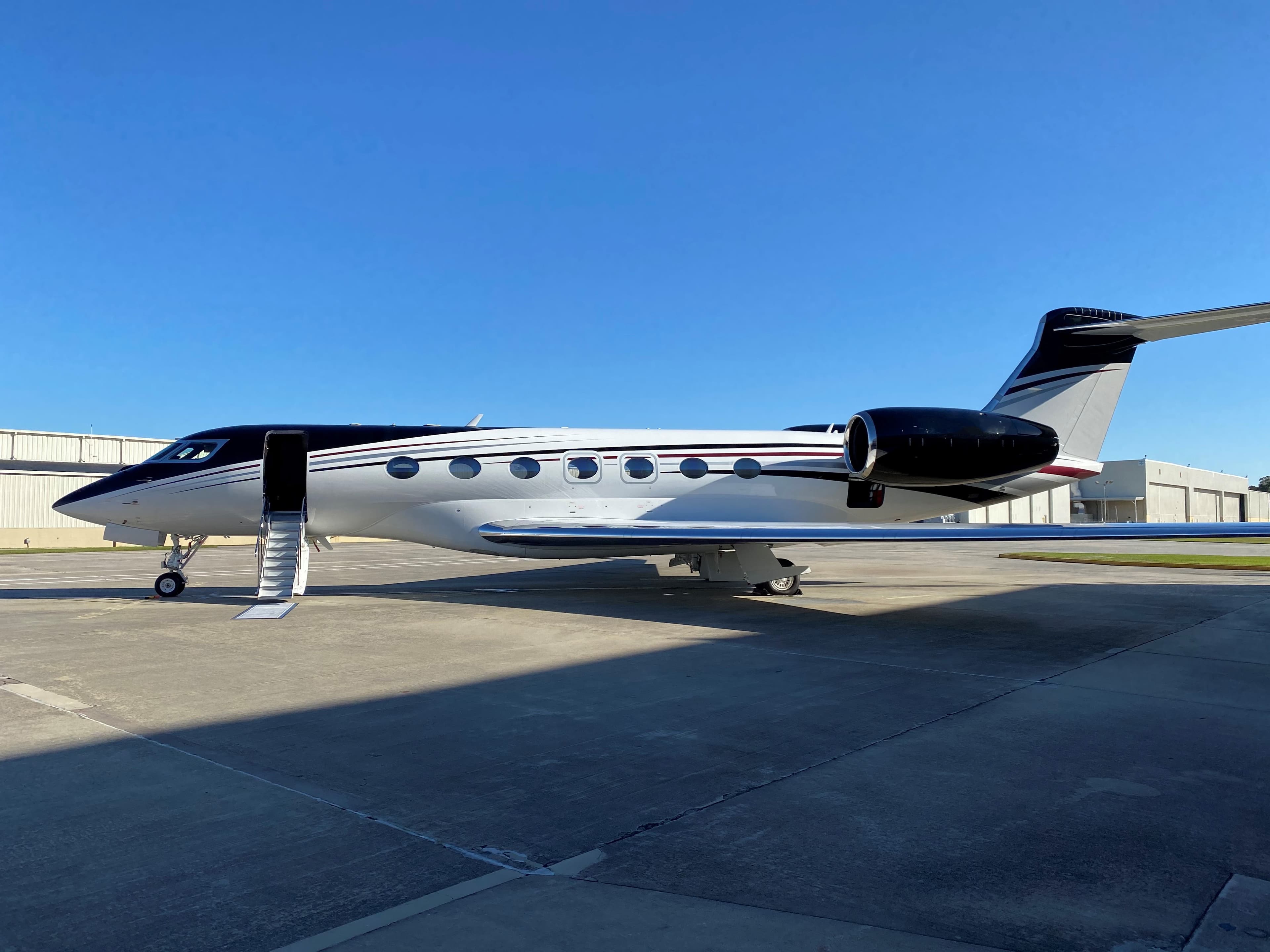 Gulfstream GVII-G600 N332DX