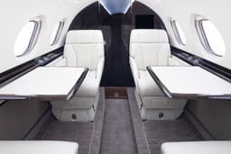 Hawker 850XP N333MV