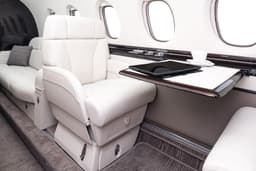 Hawker 850XP N333MV