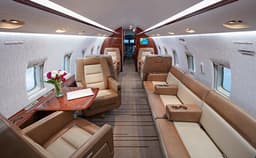 Challenger 604 N334FX