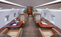 Challenger 604 N334FX