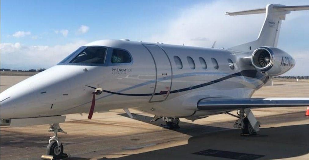 Embraer Phenom 300 N334GV