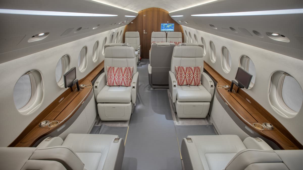 Falcon 2000LXS N339NJ
