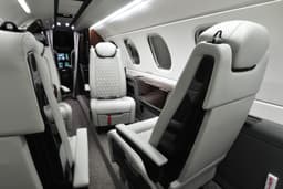 Embraer Phenom 300E N342GV
