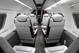 Embraer Phenom 300E N342GV