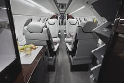 Embraer Phenom 300E N342GV