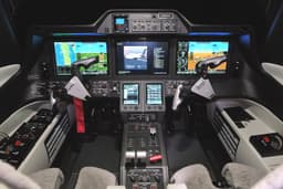 Embraer Phenom 300E N342GV