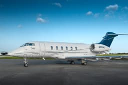 Challenger 350 N350HJ