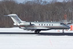 Challenger 350 N350VJ