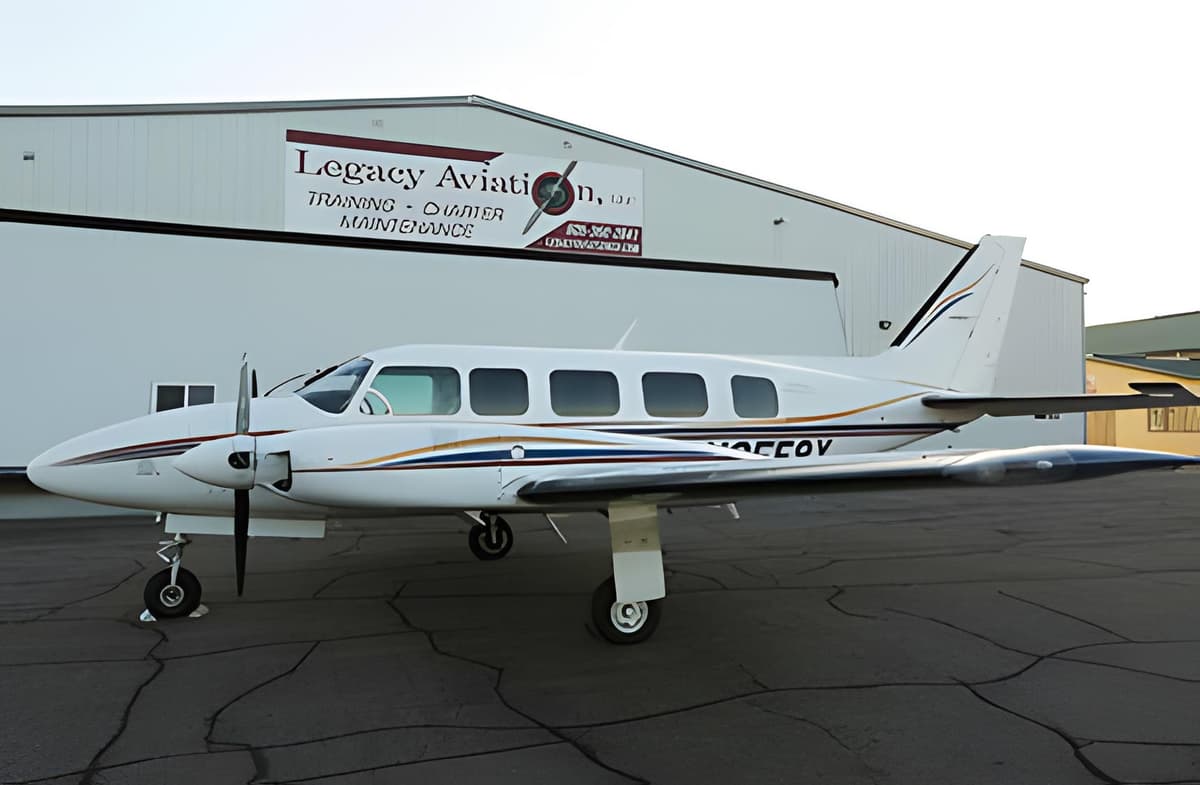 Piper PA-31-350 Chieftain N3558X
