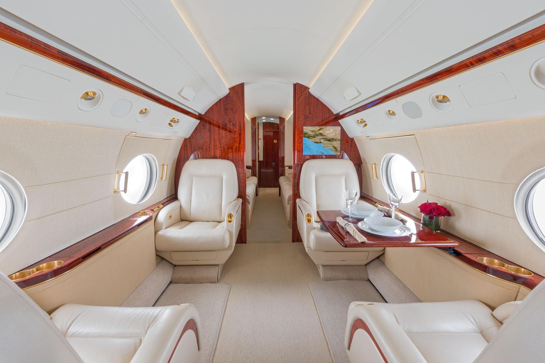 Gulfstream G550 N35GR
