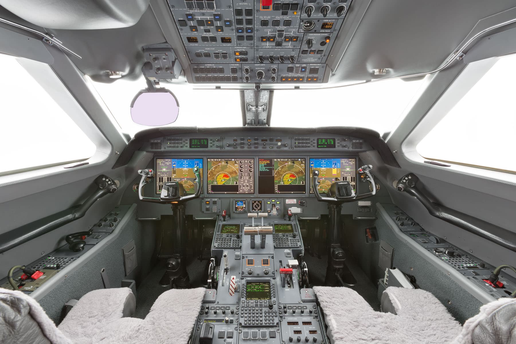 Gulfstream G550 N35GR