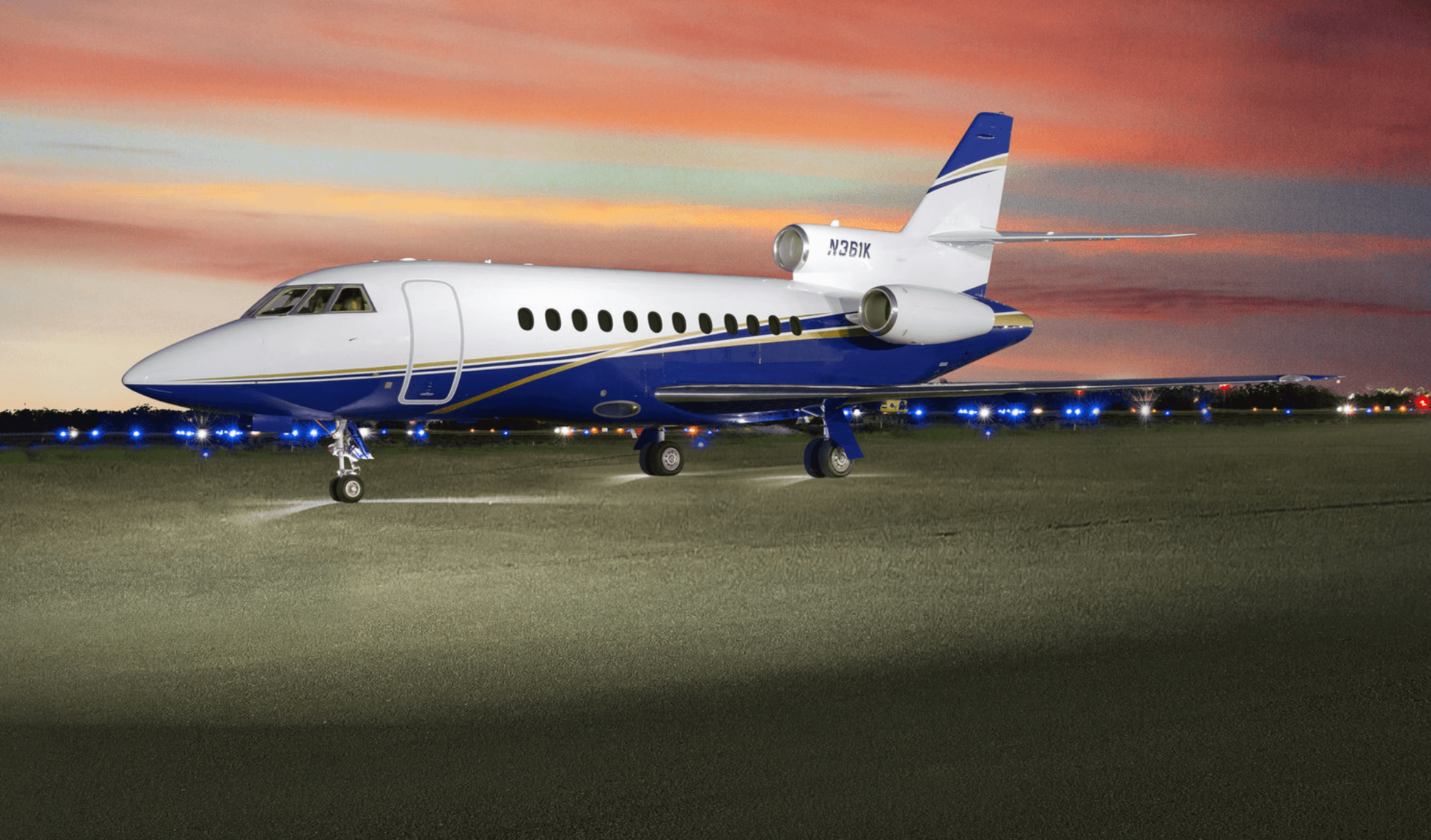 Falcon 900 N361K