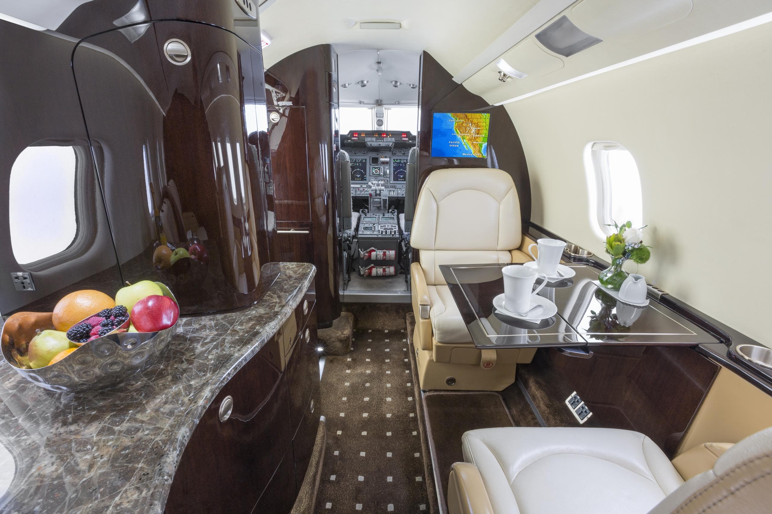 Learjet 60XR N364AR