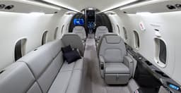 Challenger 350 N365AV