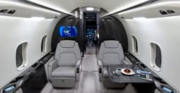 Challenger 350 N365AV