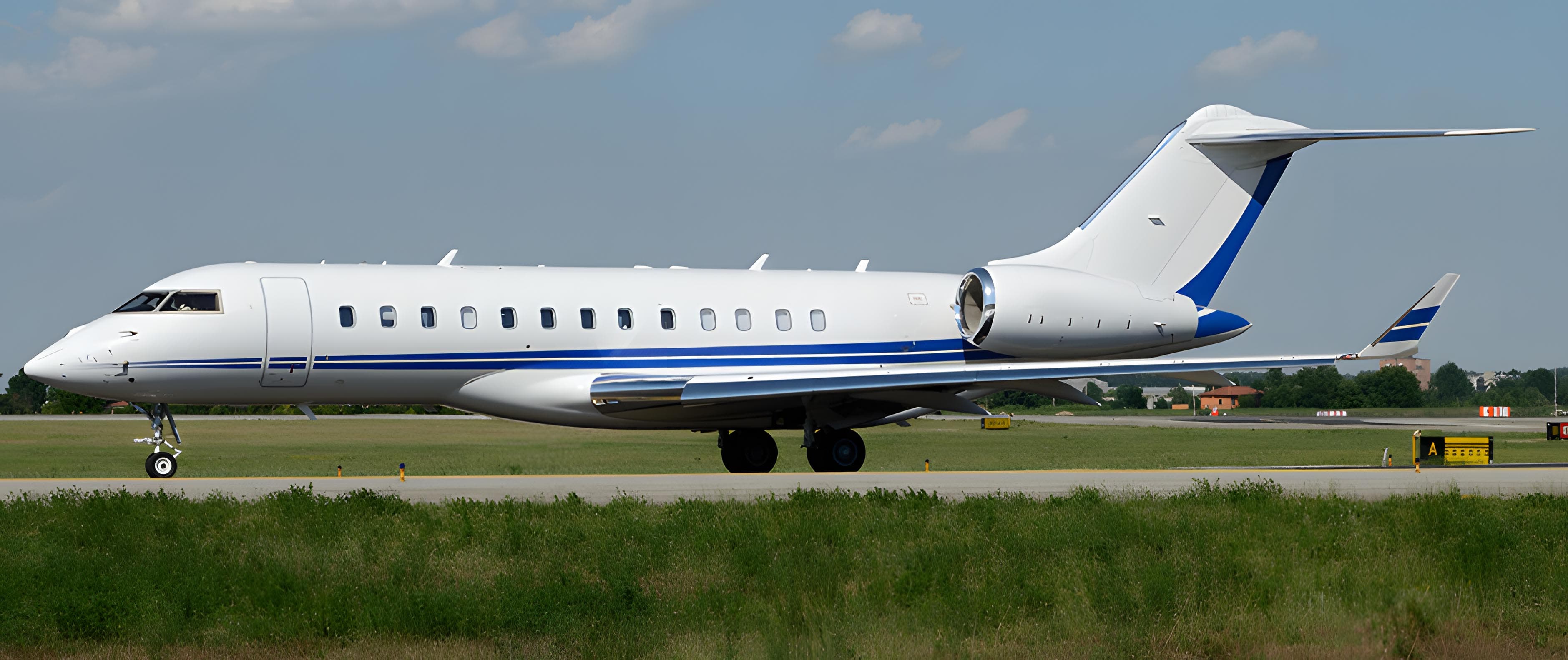 Global Express XRS N373VB