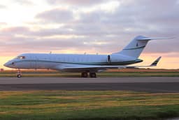 Global 5000 N375WB