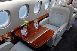 Falcon 2000EX N37HK