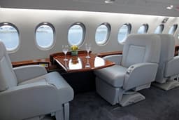 Falcon 2000EX N37HK