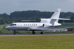 Falcon 50 N37KJ